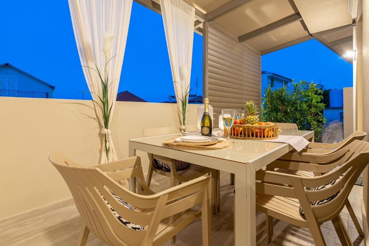 Vedi Town Luxury Apartment Zakynthos Exterior photo